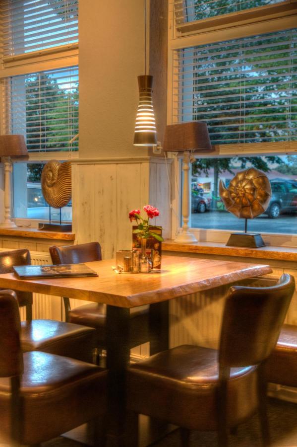 Restaurant Und Pension Zur Nassen Ecke Wittenbeck Екстериор снимка